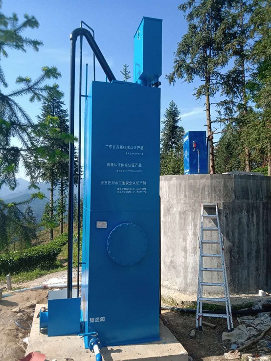 早期方形虹吸无阀净水器